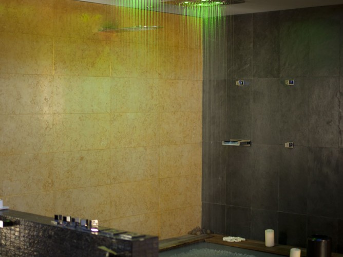 Pallino-home-flavour-arredamento-ceramica-illuminazione-porte-riscaldamenti (34)